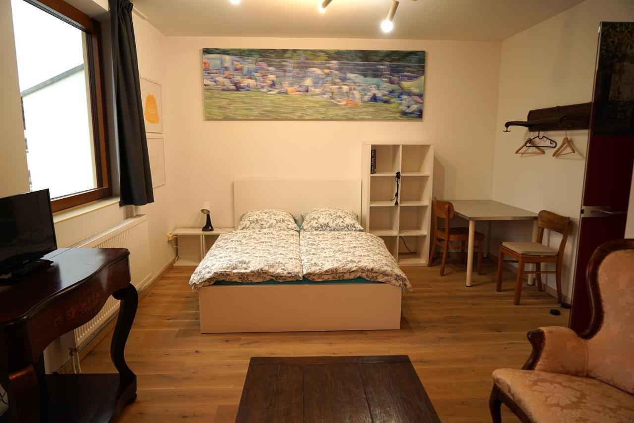 Stille, Aussicht Und Kunst Am Archaeologischen Park Homestay Xanten