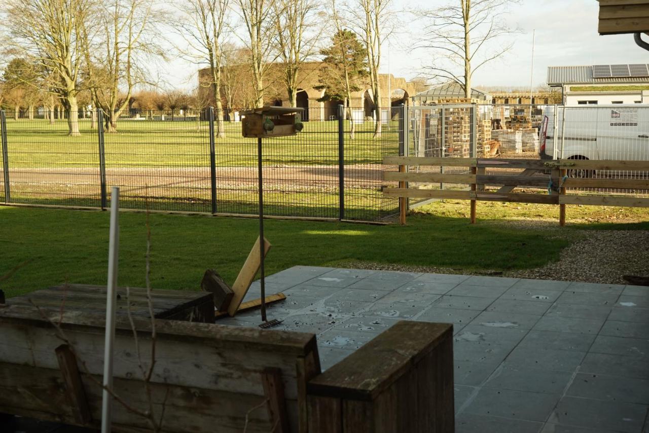Stille, Aussicht Und Kunst Am Archaeologischen Park Xanten